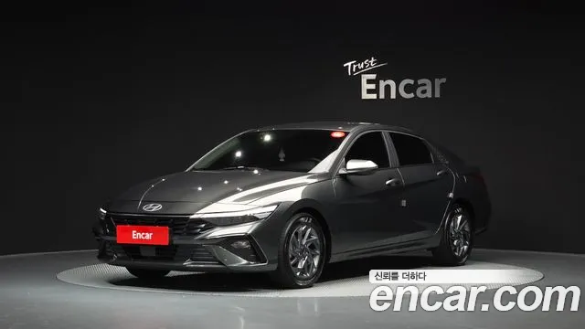 Hyundai AVANTE 2024 — photo 1