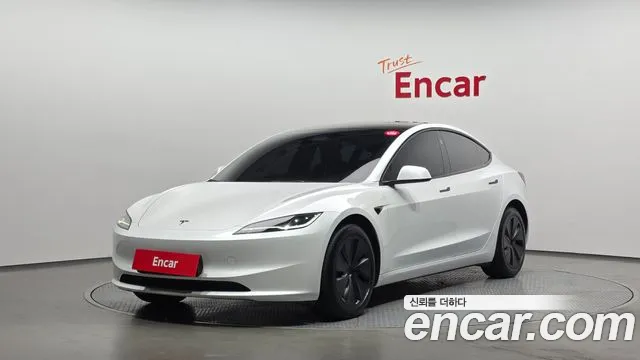 Tesla Model 3 2025 — photo 1
