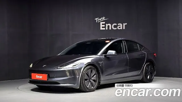 Tesla Model 3 2025 — photo 1