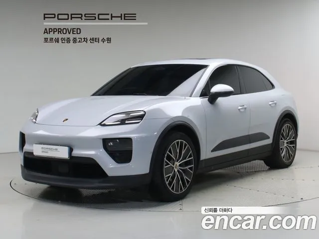 Porsche Macan 2025 — photo 1