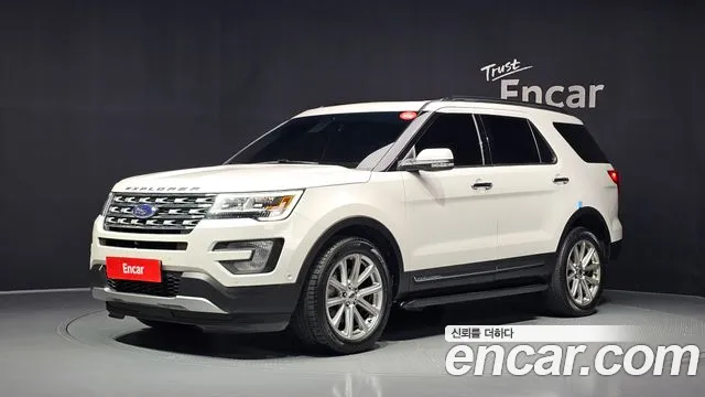 Ford Explorer 2016 — photo 1
