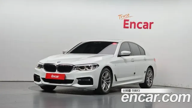 BMW 5-Series 2017 — photo 1