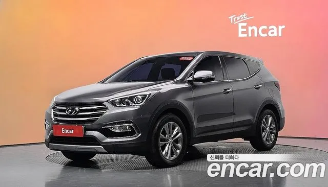 Hyundai Santafe 2016 — photo 1