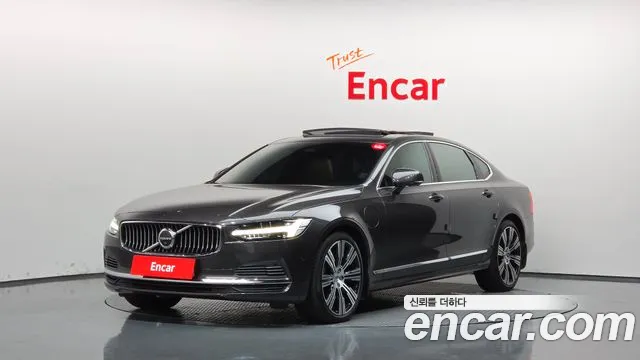 Volvo S90 2023 — photo 1
