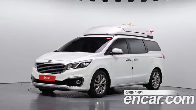 Kia Canival 2016 — photo 1
