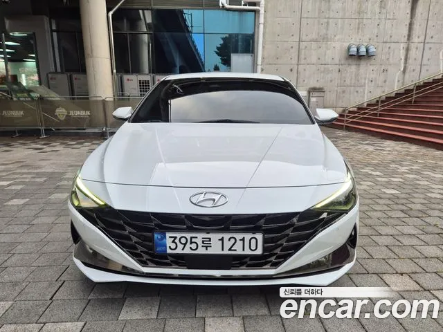 Hyundai AVANTE 2021 — photo 1