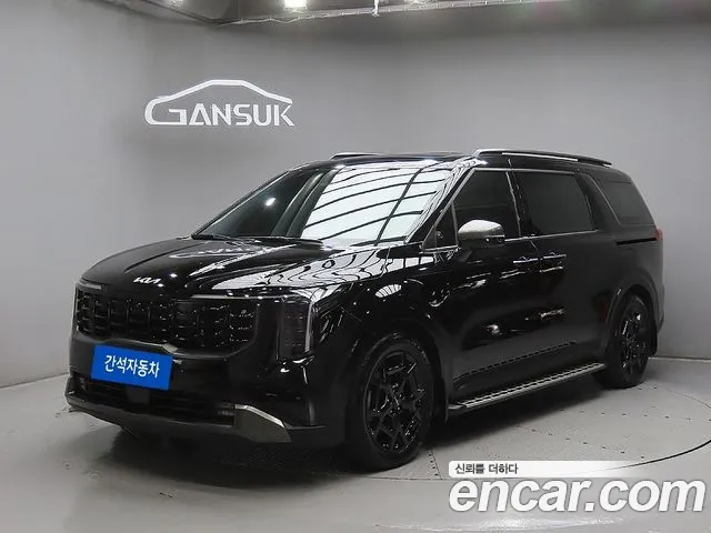 Kia Canival 2025 — photo 1