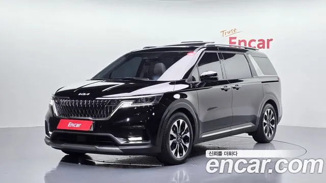 Kia Canival 2022 — photo 1