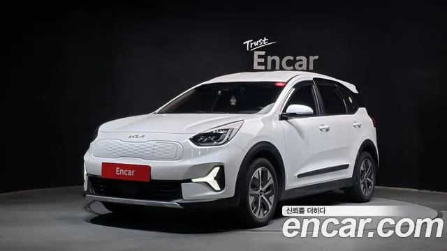 Kia Niro 2024 — photo 1