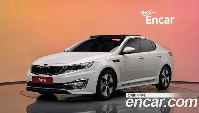 Kia K5 2012 — photo 1
