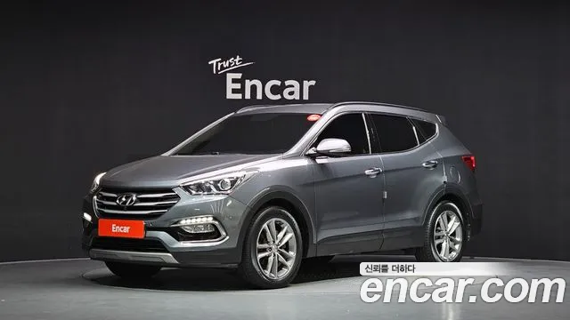 Hyundai Santafe 2016 — photo 1