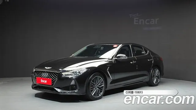 Genesis G70 2018 — photo 1