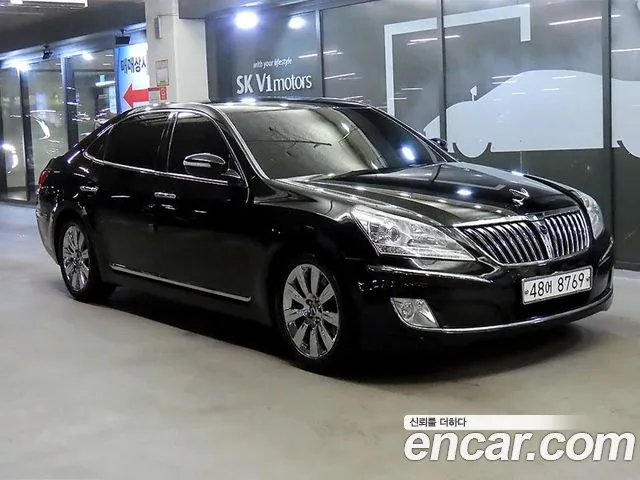 Hyundai Equus 2010 — photo 1
