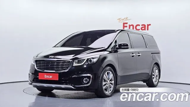 Kia Canival 2018 — photo 1