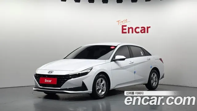 Hyundai AVANTE 2023 — photo 1