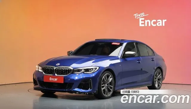 BMW 3-Series 2022 — photo 1