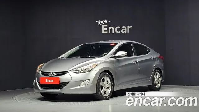 Hyundai AVANTE 2012 — photo 1