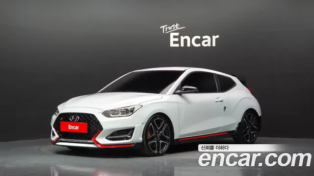 Hyundai Veloster 2019 — photo 1