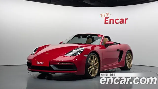 Porsche 718 2022 — photo 1