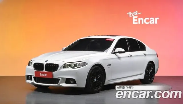 BMW 5-Series 2016 — photo 1