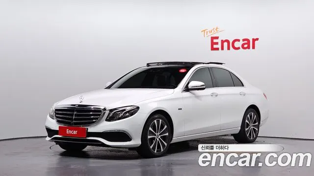Mercedes-Benz E-Class 2019 — photo 1