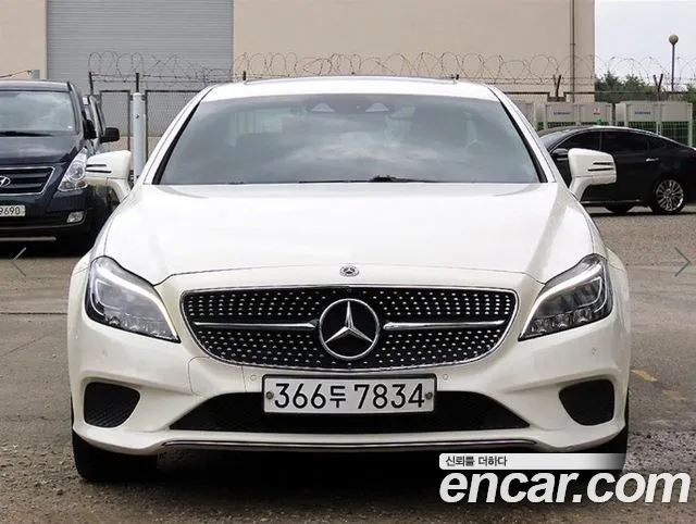 Mercedes-Benz CLS-Class 2015 — photo 1