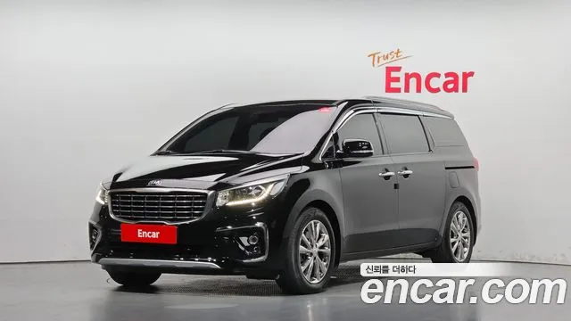 Kia Canival 2020 — photo 1