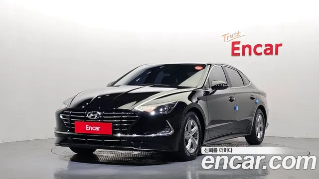 Hyundai Sonata 2022 — photo 1