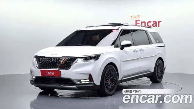 Kia Canival 2022 — photo 1