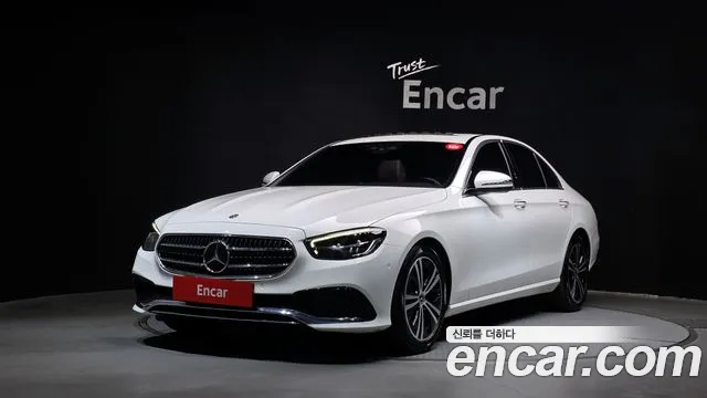 Mercedes-Benz E-Class 2021 — photo 1