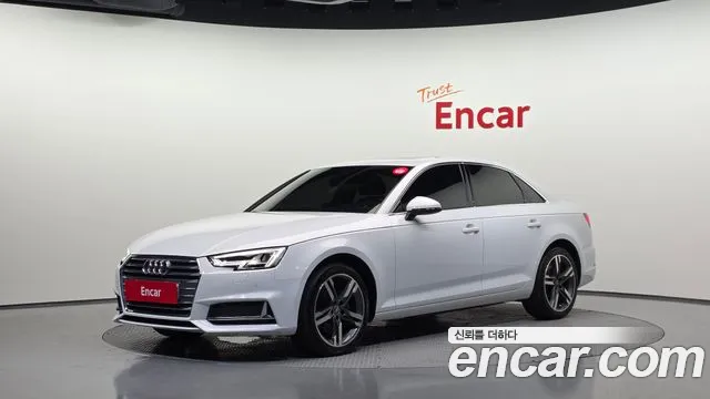 Audi A4 2019 — photo 1