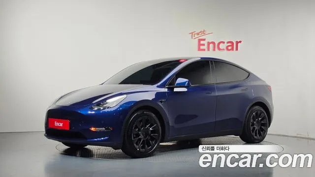 Tesla Model Y 2022 — photo 1