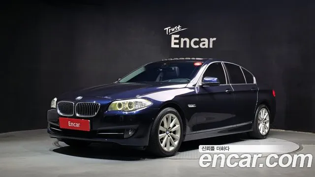 BMW 5-Series 2011 — photo 1