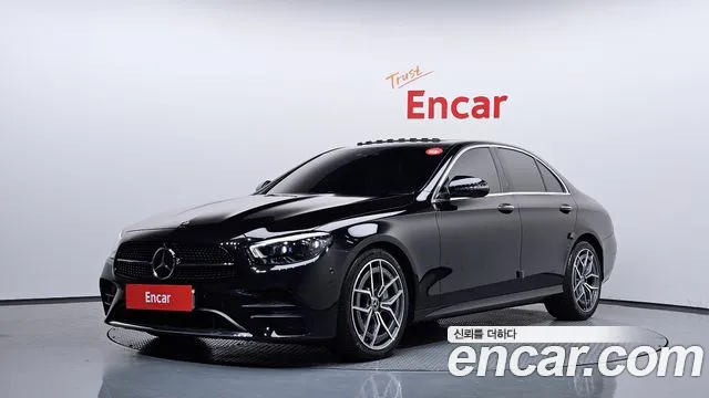 Mercedes-Benz E-Class 2021 — photo 1