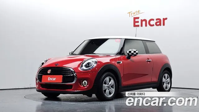 Mini Cooper 2020 — photo 1