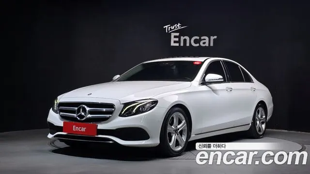 Mercedes-Benz E-Class 2018 — photo 1