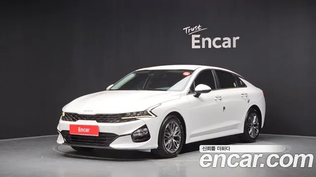 Kia K5 2022 — photo 1
