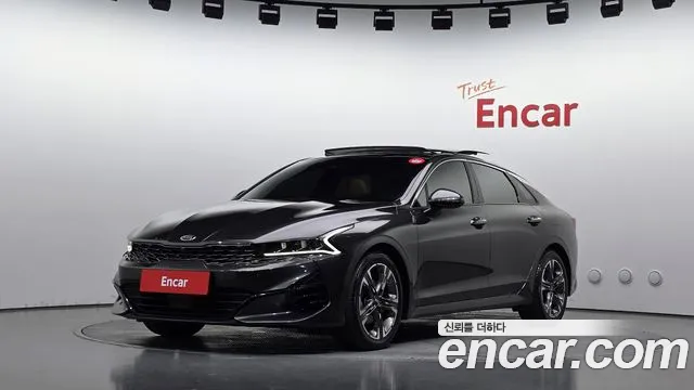 Kia K5 2020 — photo 1