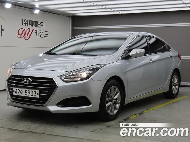 Hyundai i40 2016 — photo 1