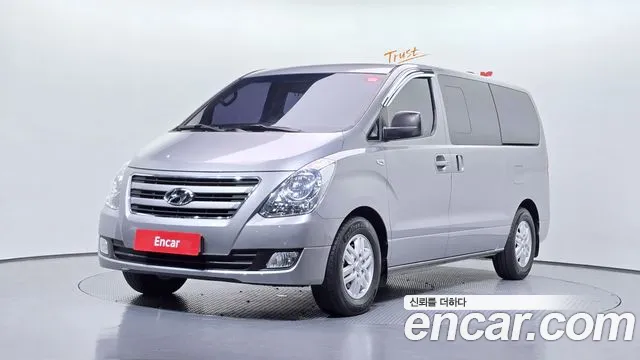 Hyundai Starex 2018 — photo 1