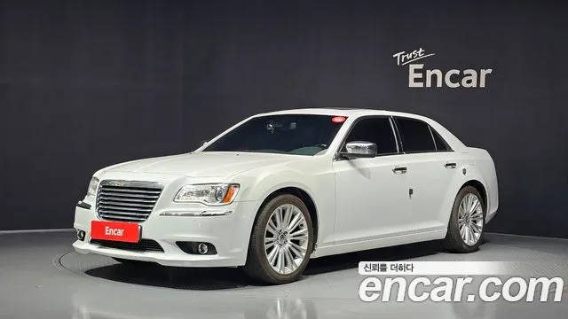 Chrysler 300C 2014 — photo 1