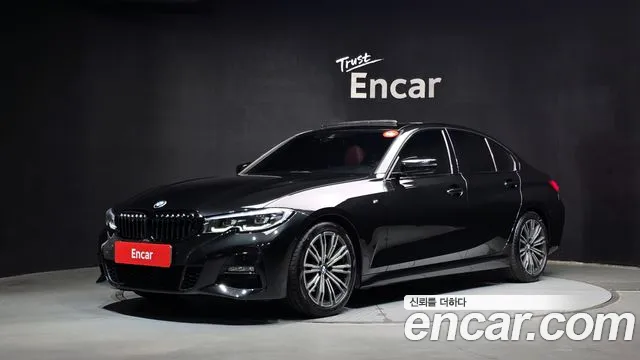 BMW 3-Series 2022 — photo 1