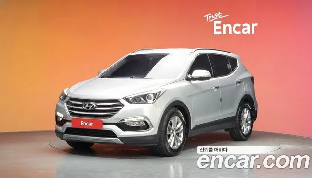 Hyundai Santafe 2016 — photo 1