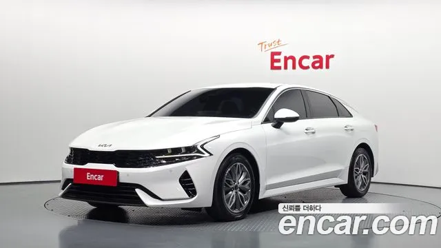 Kia K5 2022 — photo 1