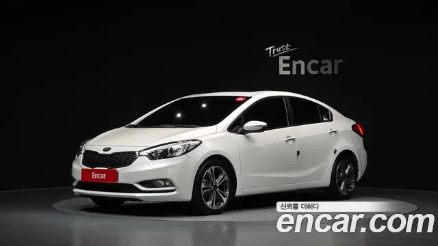 Kia K3 2014 — photo 1