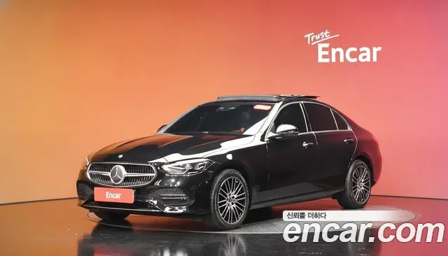 Mercedes-Benz C-Class 2024 — photo 1