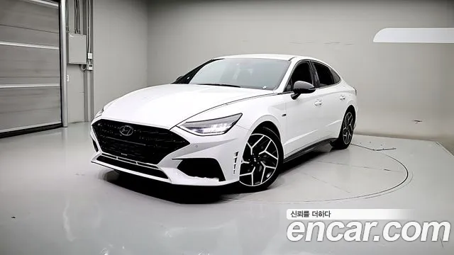 Hyundai Sonata 2022 — photo 1