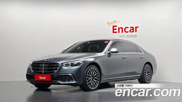 Mercedes-Benz S-Class 2022 — photo 1