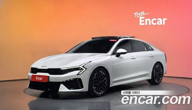Kia K5 2024 — photo 1