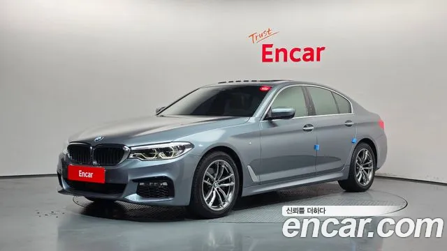 BMW 5-Series 2018 — photo 1
